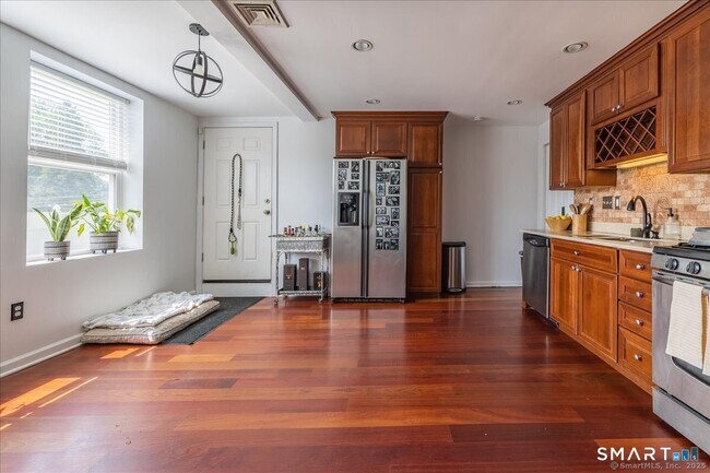 Foto del edificio - 90 2nd St