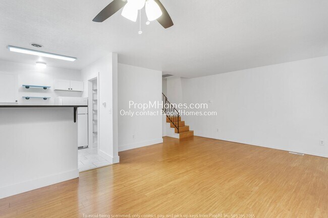 Foto del edificio - Charming 2 Bedroom in the Highland Neighbo...