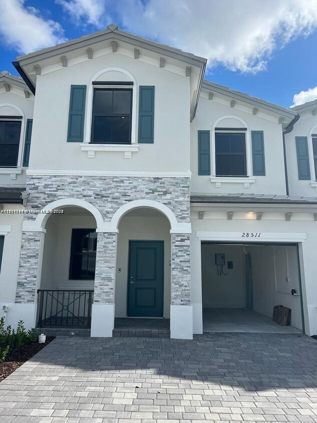 Primary Photo - 28511 SW 134th Ct