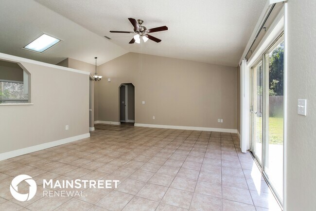 Foto del edificio - 2478 Pine Chase Cir