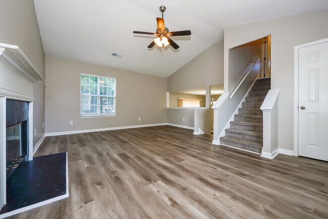 Foto del edificio - 709 Village Overlook