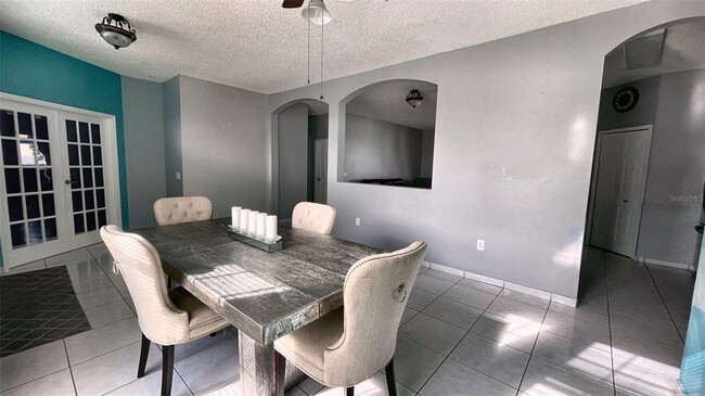 Building Photo - 2502 Buttercup Ct