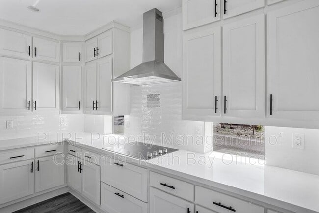 Building Photo - 16798 Meadow Oaks Dr