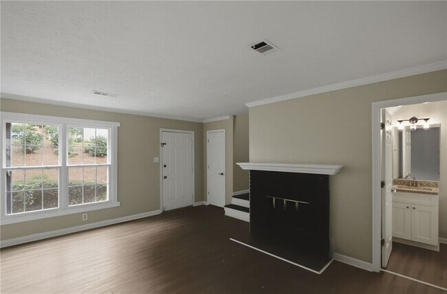 Foto del edificio - 218 Mill Creek Pl
