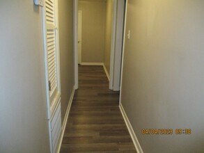 Building Photo - 2913 Inwood Pl