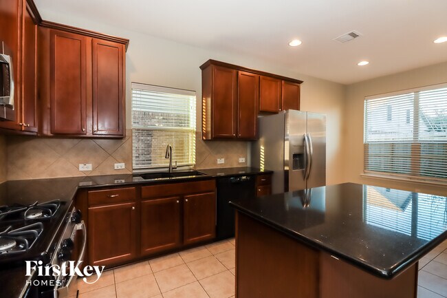 Foto del edificio - 1315 Lucas St