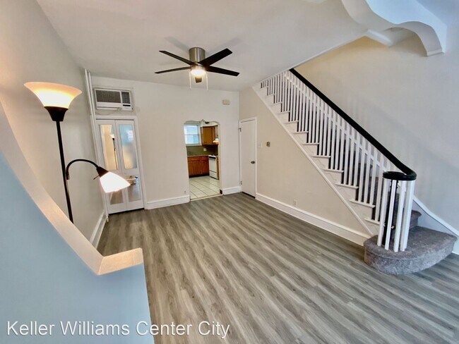 Building Photo - 3 br, 1.5 bath House - 2445 S Opal St