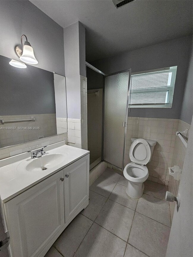 Foto del edificio - 917 SW 16th St