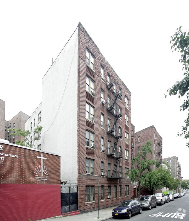 2405 Marion Ave Bronx, NY 10458 Rentals Bronx, NY