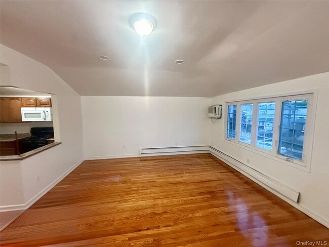 Foto del edificio - 115-35 158th St