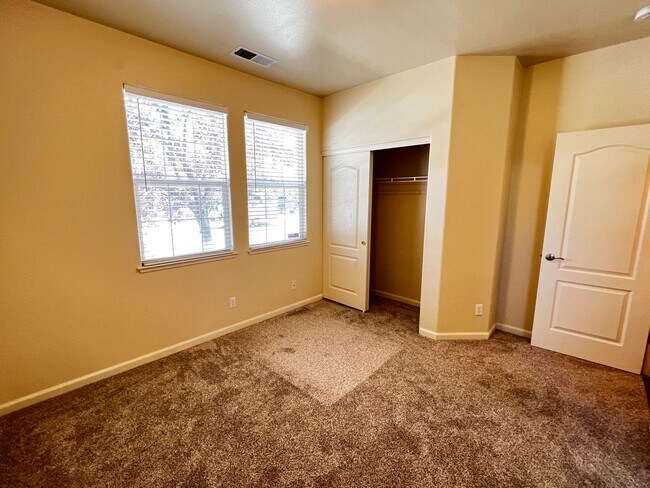 Foto del edificio - Damonte Ranch Home for Rent