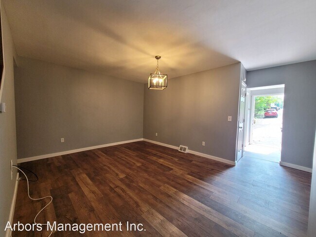Building Photo - 2 br, 2 bath House - 1808 Baldauf Street