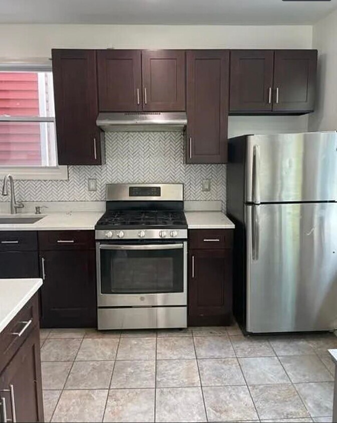 Primary Photo - 220 Nunda Ave