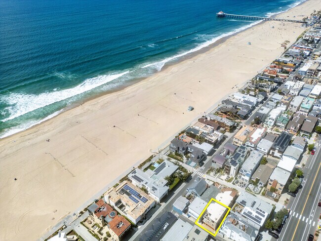 Building Photo - 124 3rd Pl