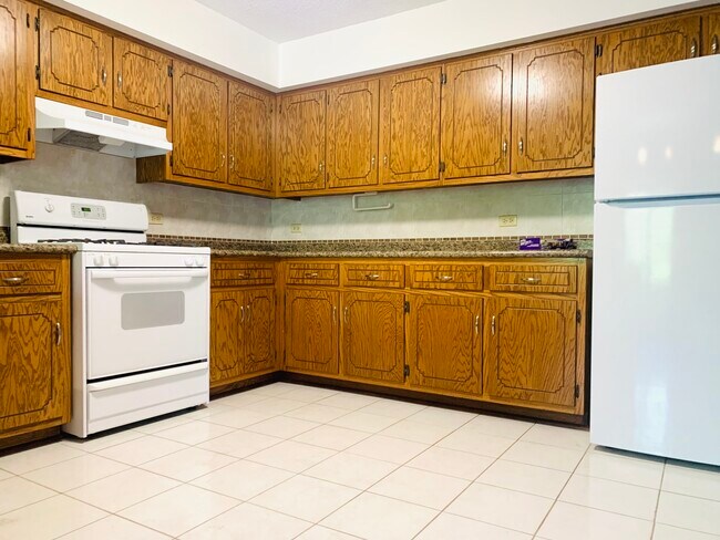 Foto del edificio - 266 N White St