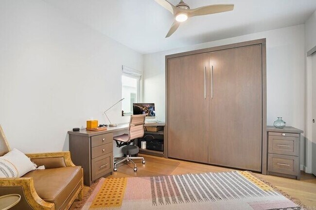 Foto del edificio - Discover this stunning 2-bedroom, 2-bath home in San Diego!