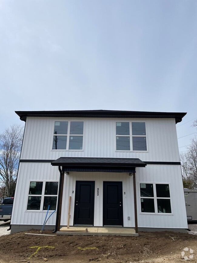 Building Photo - 953 1 Mile Rd