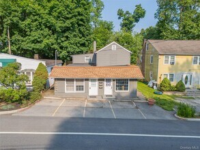 Building Photo - 498 NY-52