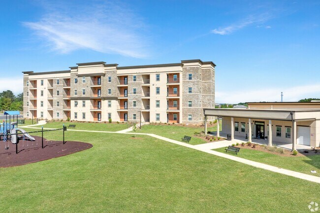 Foto del edificio - Joy Park Luxury Apartments