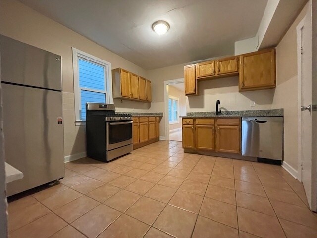 Foto del edificio - 3421 N Bell Ave
