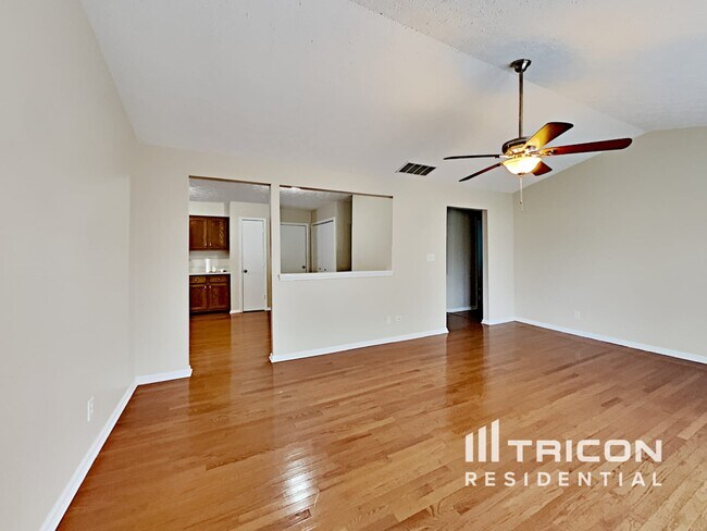 Foto del edificio - 6034 Buell Ln