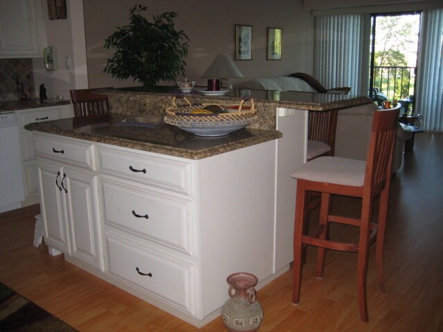 Foto del edificio - 375 Plum Creek Dr