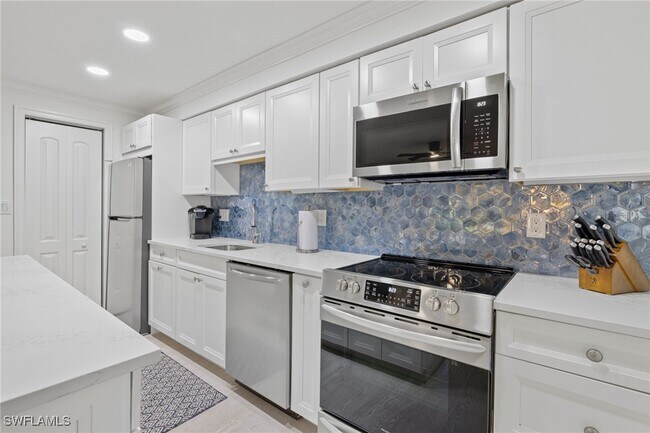 Foto del edificio - 960 7th St S