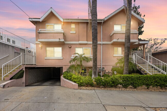 Foto del edificio - 10128 Hillhaven Ave