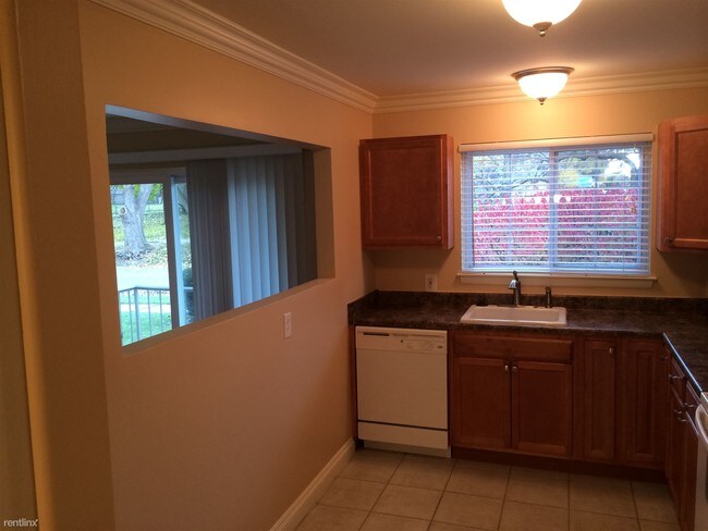 Foto del edificio - 3551 W 14 Mile Rd