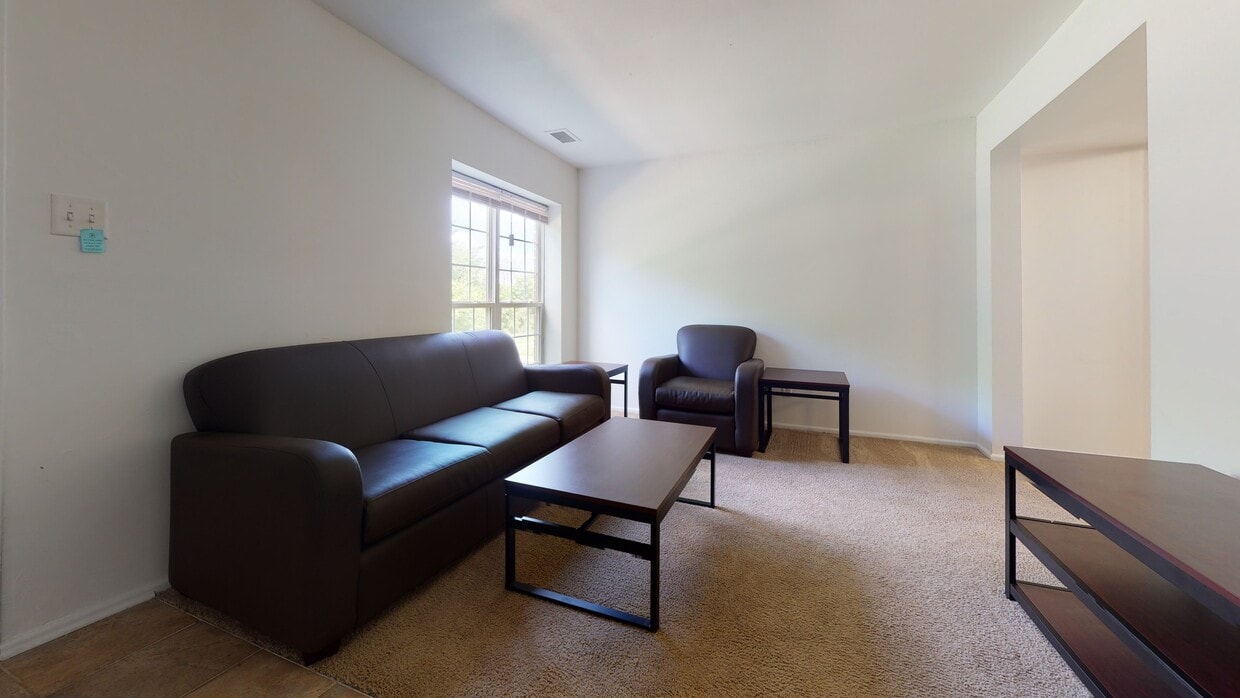 Photo - Squire Hill Apartments