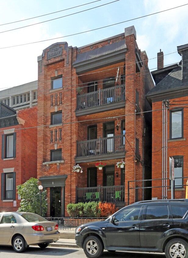Building Photo - James & Forest Building 8