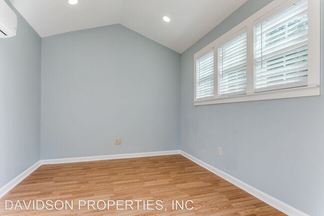 Foto del edificio - 3 br, 2 bath House - 119 E Elmview Pl