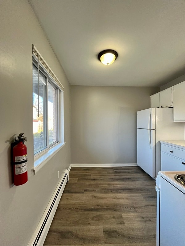 Building Photo - 1750 St Johns Blvd