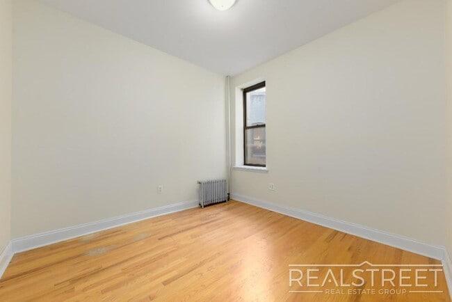 Foto del edificio - Lovely 2 BED in Park Slope near Prospect Park