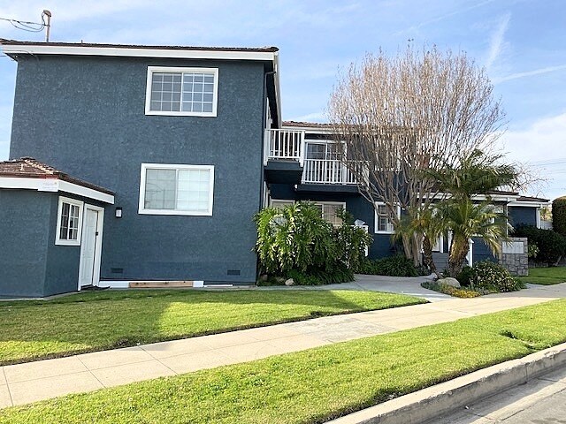 Foto del edificio - 2439 N Keystone St