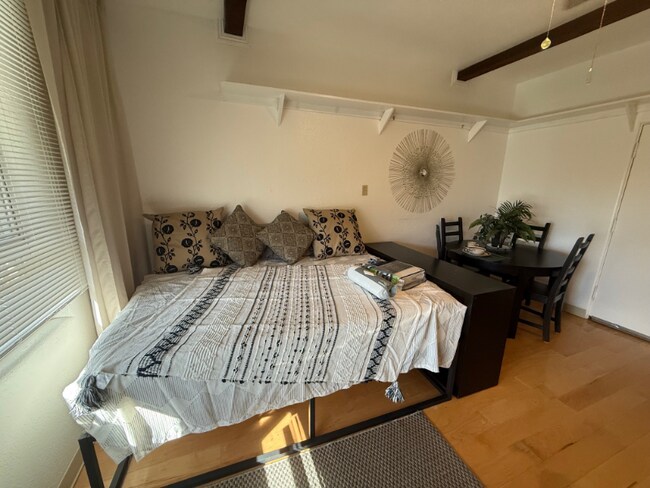 Foto del edificio - 190 Lubeck Rd