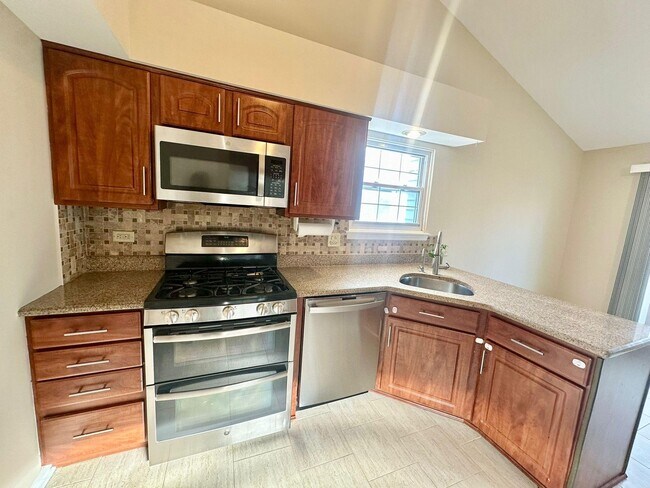 Foto del edificio - 612 Orrington Ct