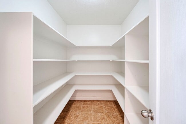 Building Photo - 503 N 850 W