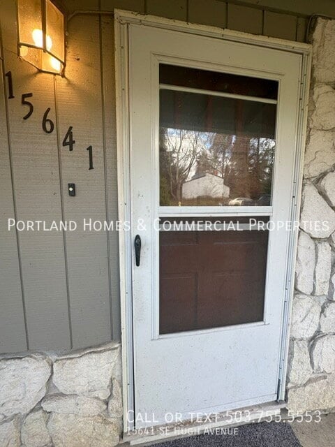 Foto del edificio - 15641 SE Hugh Ave