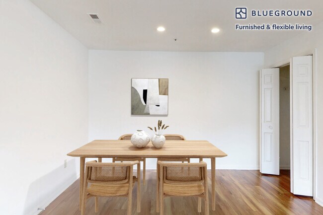 Foto del edificio - 10608 Kitty Pozer Dr