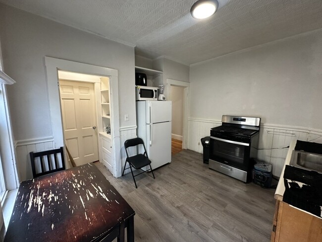 Foto del edificio - 765 Broadway