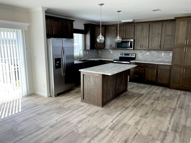 Building Photo - 6016 Las Nubes Terrace