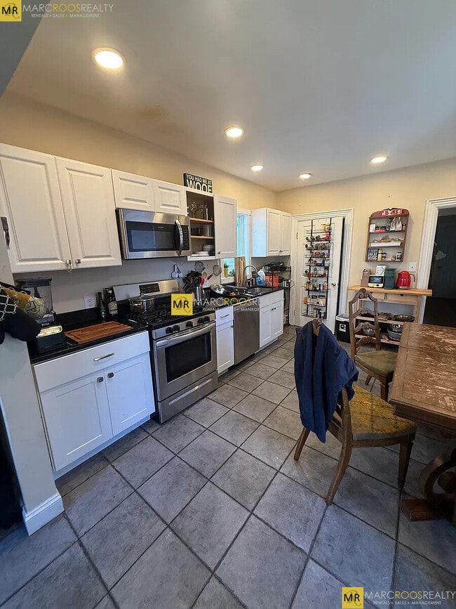 Foto del edificio - 36 Pratt St