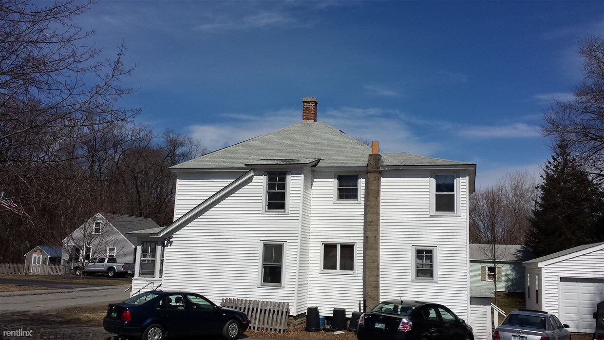 60 Martin St, Keene, NH 03431 Room for Rent in Keene, NH