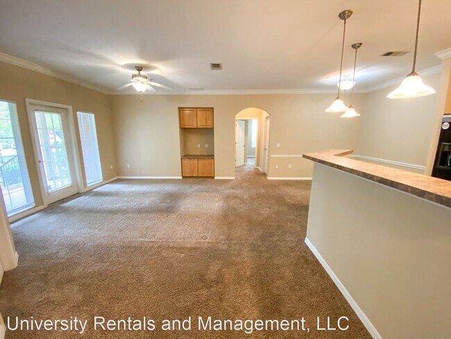 Building Photo - 3 br, 3 bath House - 1245 SW 9th Road #102