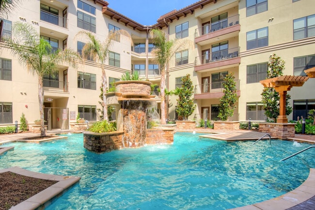 Broadstone Toscano apartments — community photo - Broadstone Toscano