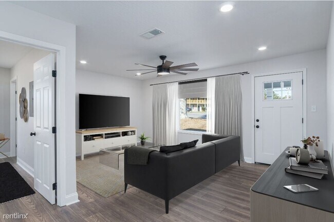 Foto del edificio - 3 br, 2 bath House - 706 Main Street