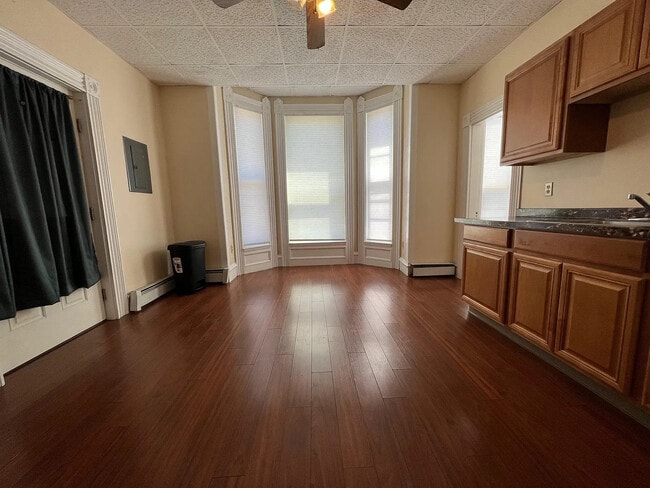 Foto del edificio - 105 Ashland St