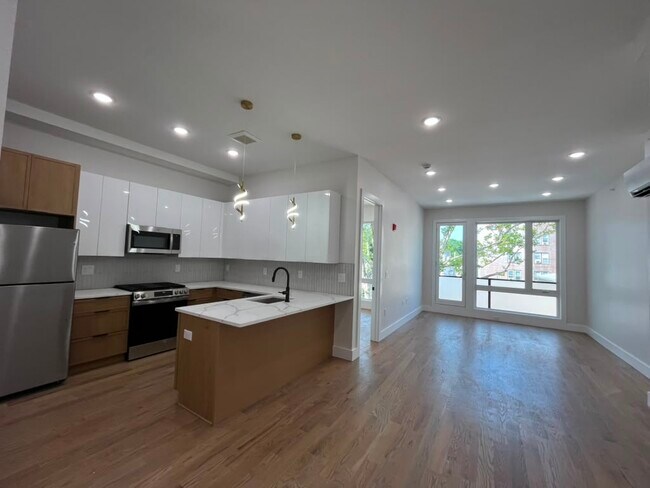 Foto del edificio - 43 Lembeck Ave