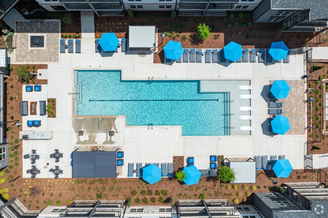 Pool - The Parker